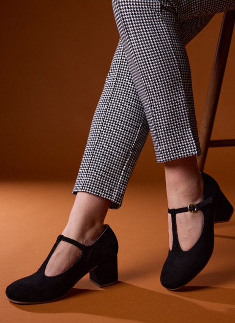Lille Suede T-Bar Dolly Shoes - Black - Model Side